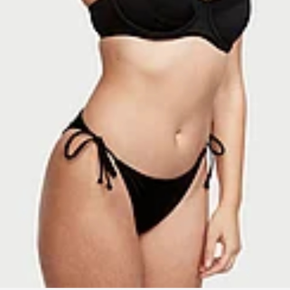 BNWT Victoria’s Secret black bikini set 🖤